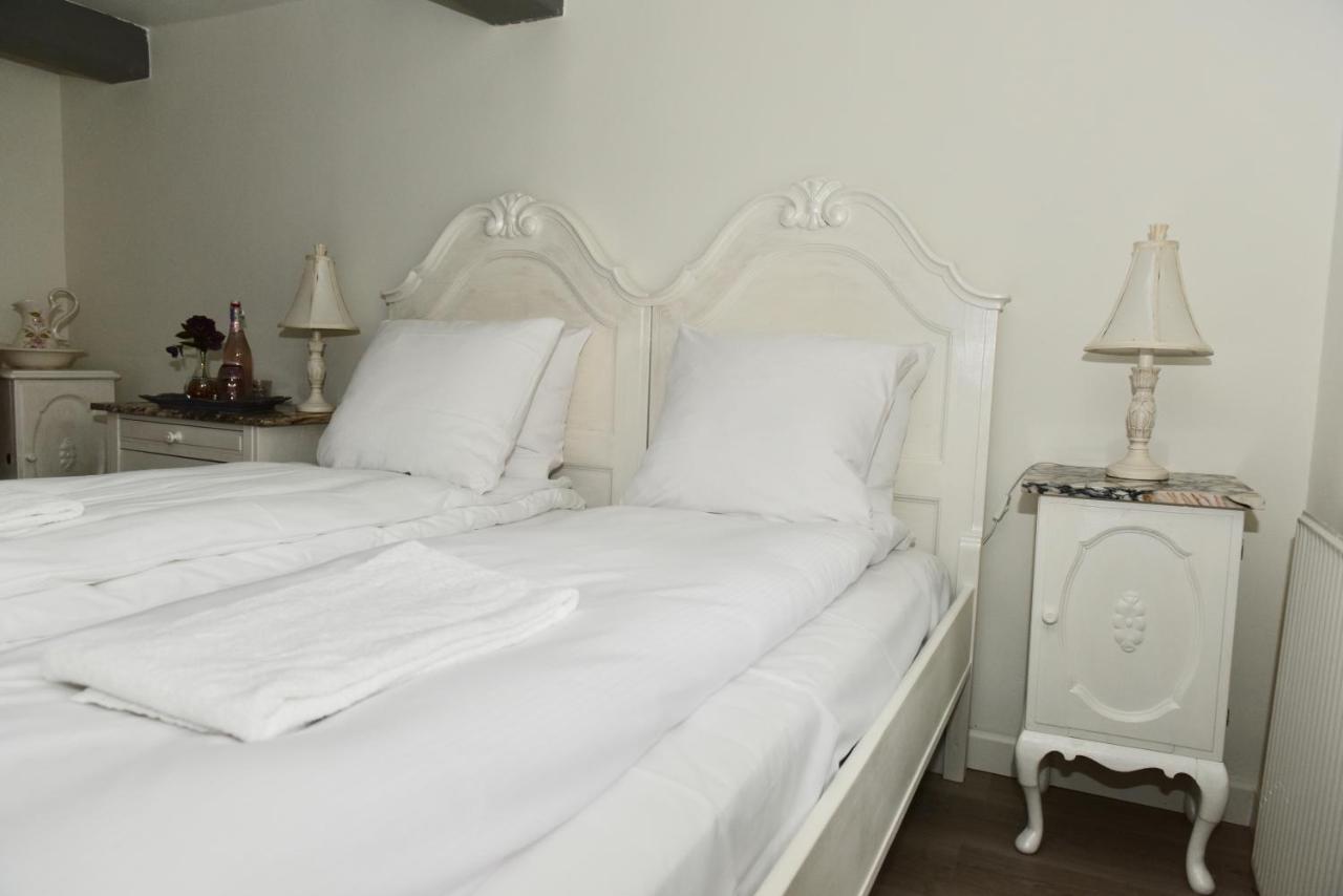 Eleonoras Bed & Breakfast เอสบีเยร์ ภายนอก รูปภาพ